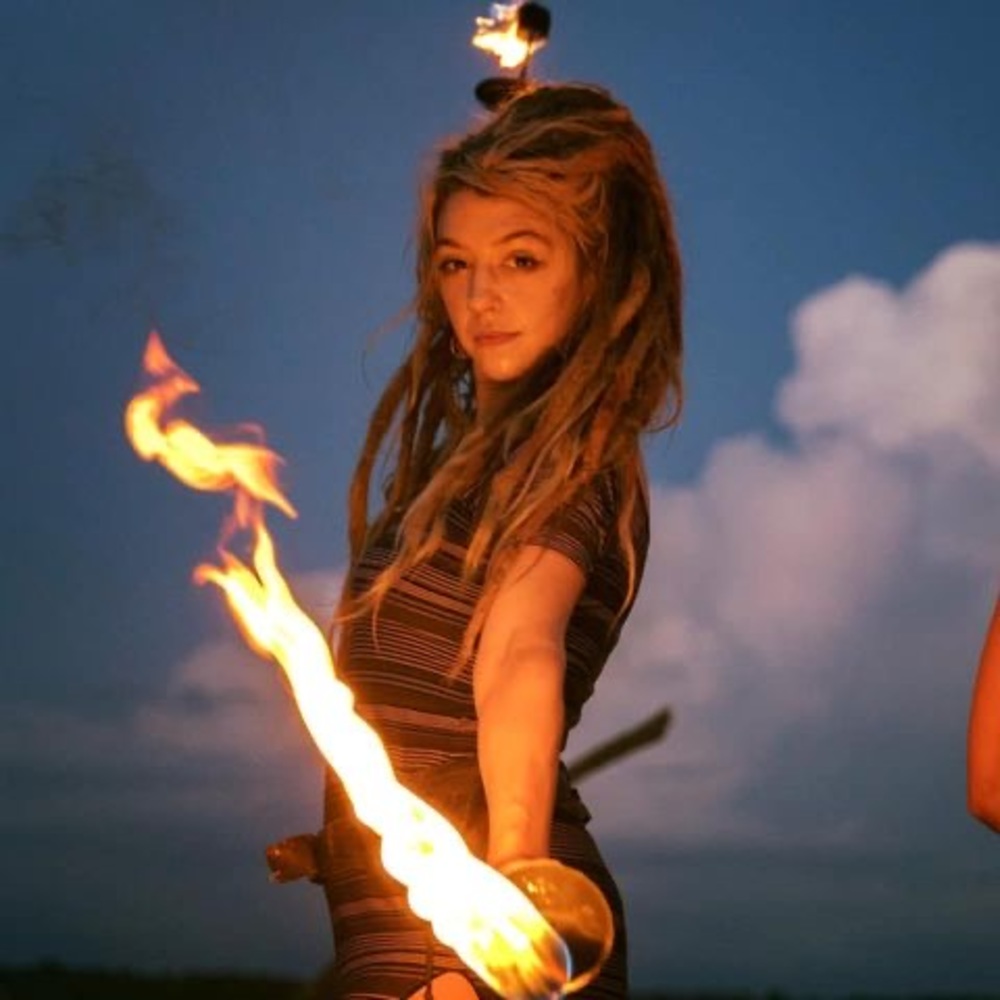 Meet your Posher, Satya